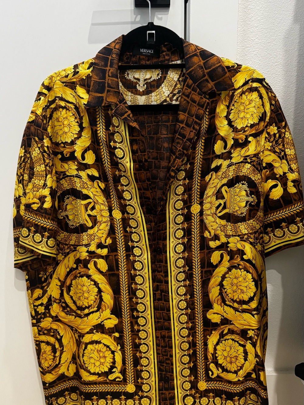 Versace Men’s Brown & Gold Baroque Short-Sleeve Shirt